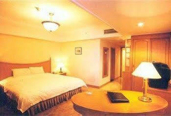 Jin'Gu Hotel ハルビン 部屋 写真